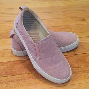 Taos Dandy women’s pink wash slip sneakers size 6